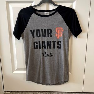 SF Giants T-shirt